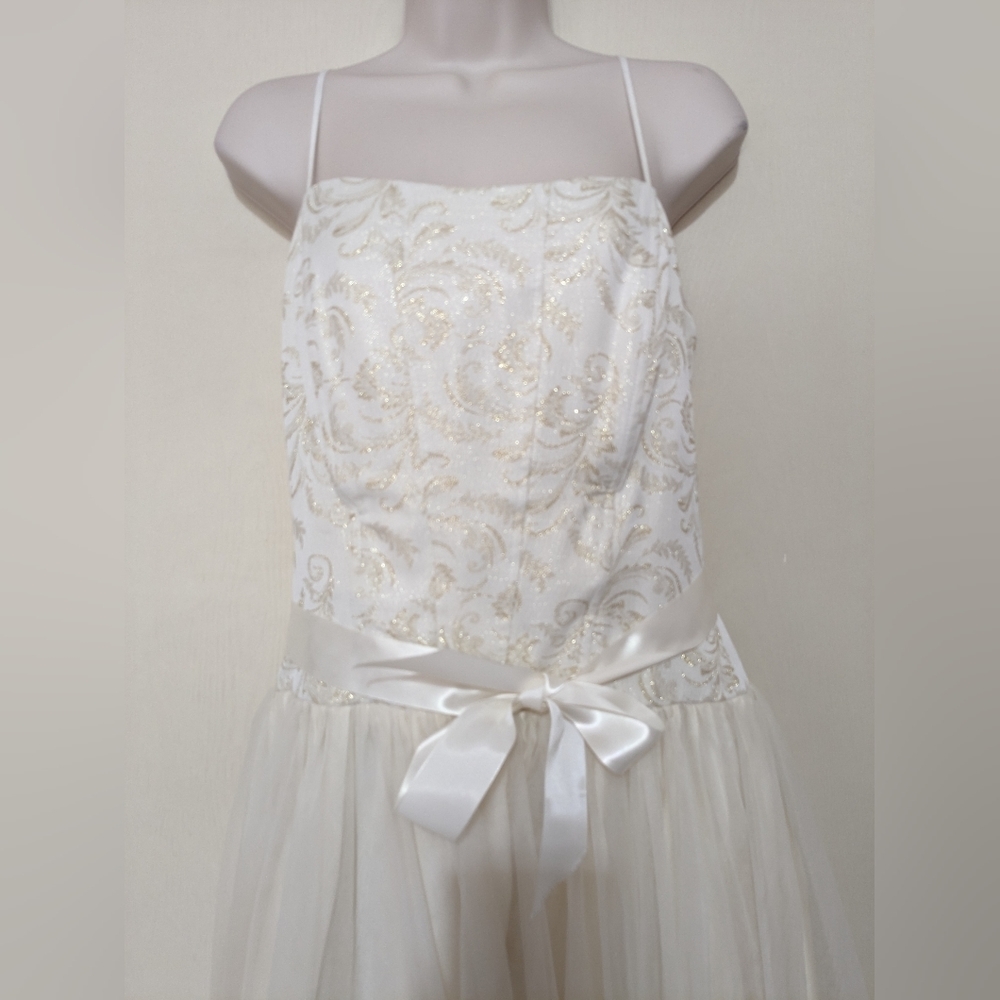 Dave and Johnny sleeveless  cream gold Dress women's size 13-14 - Picture 4 of 10